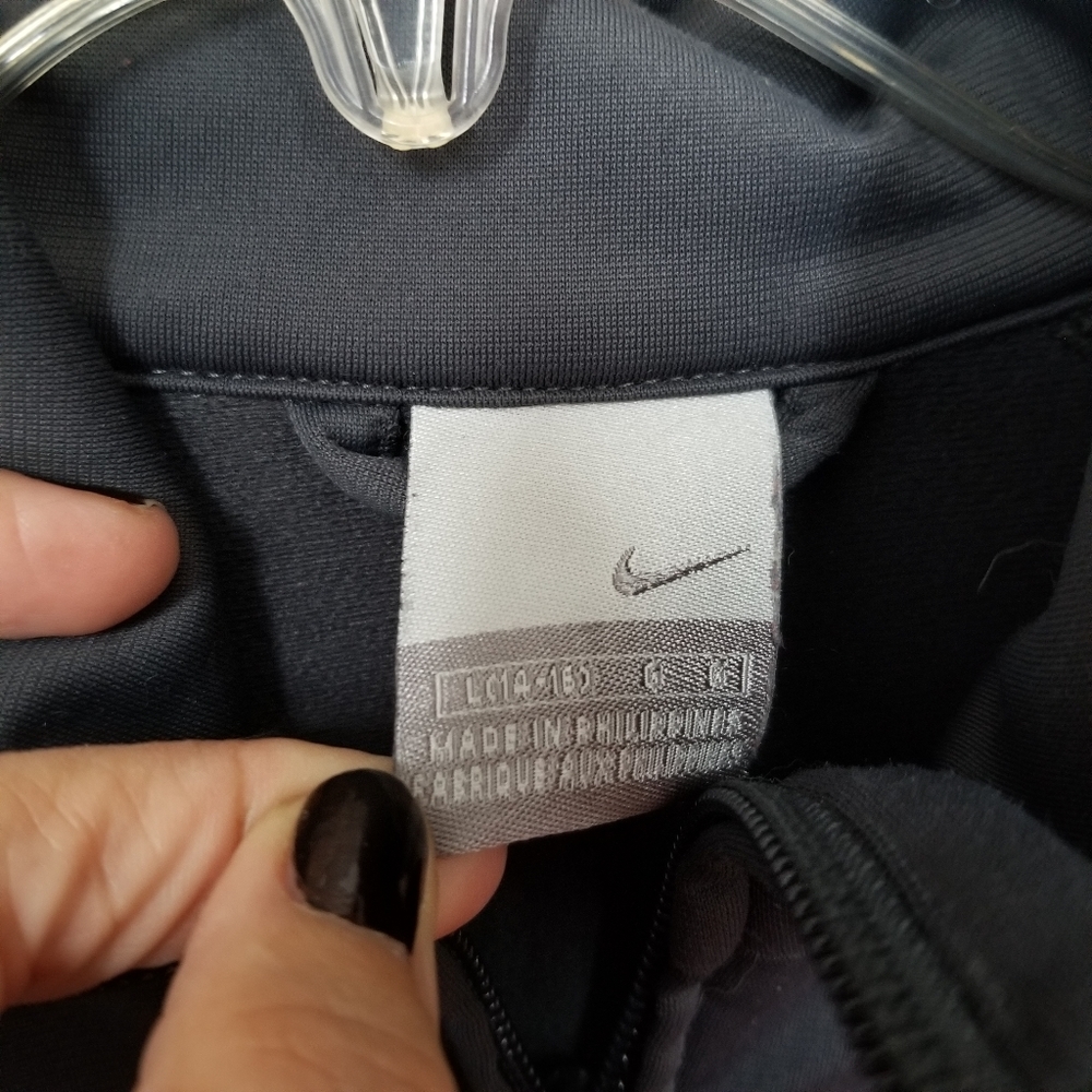 Nike jacket - Picture 9 of 12